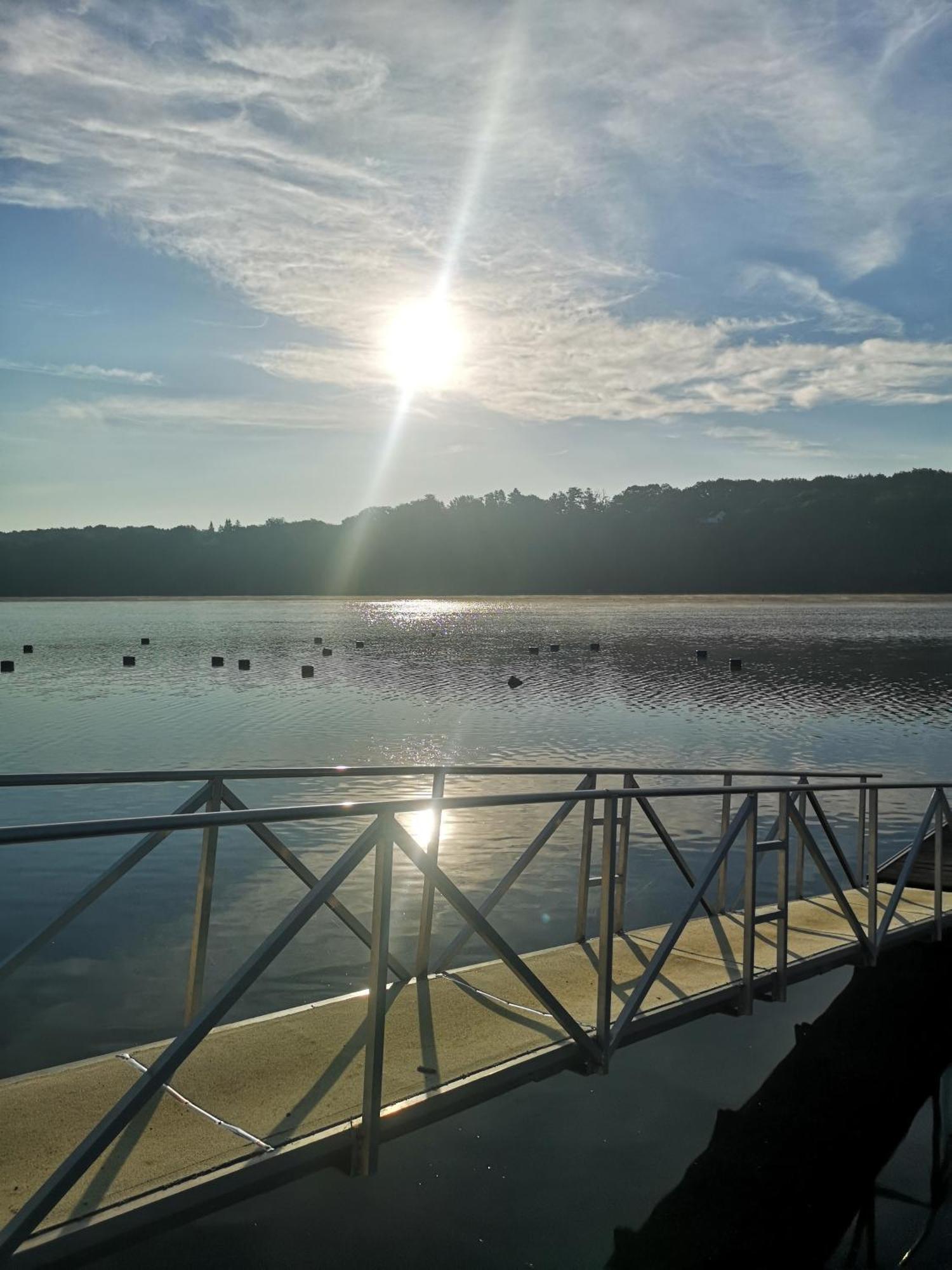 L'Essenciel Du Lac Ii, Acces Lac, Piscine Ouverte 31Mai Au 15 Sept Villa Eguzon-Chantome Dış mekan fotoğraf